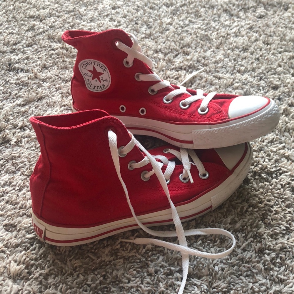Red Converse